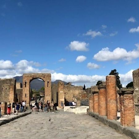 Bed and Breakfast Dreams Pompei Torre Annunziata Exterior foto